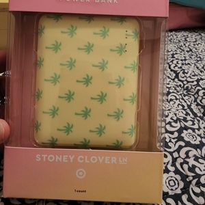 Stoney clover lane power bank